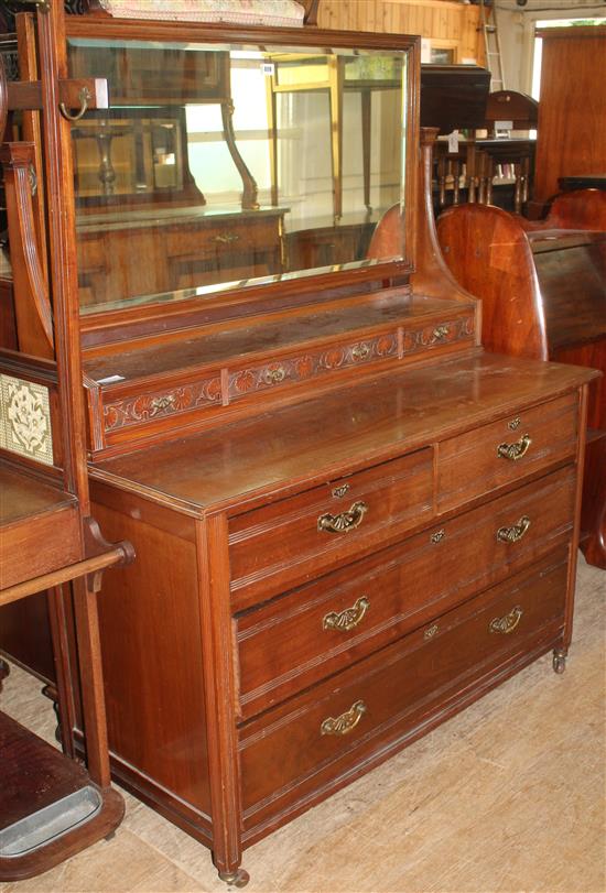 Oak dressing chest(-)